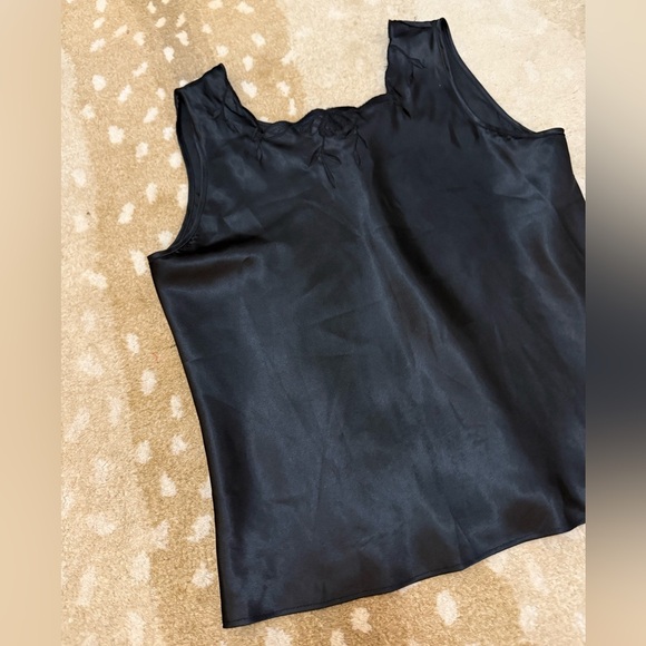 Escapades vintage black silk floral embroidered tank top women’s size medium - Picture 4 of 9